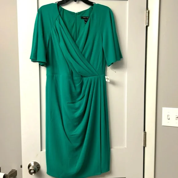 green emerald velvet dress Hope & Ivy Briony Wrap Dress Green and Blue main image 0